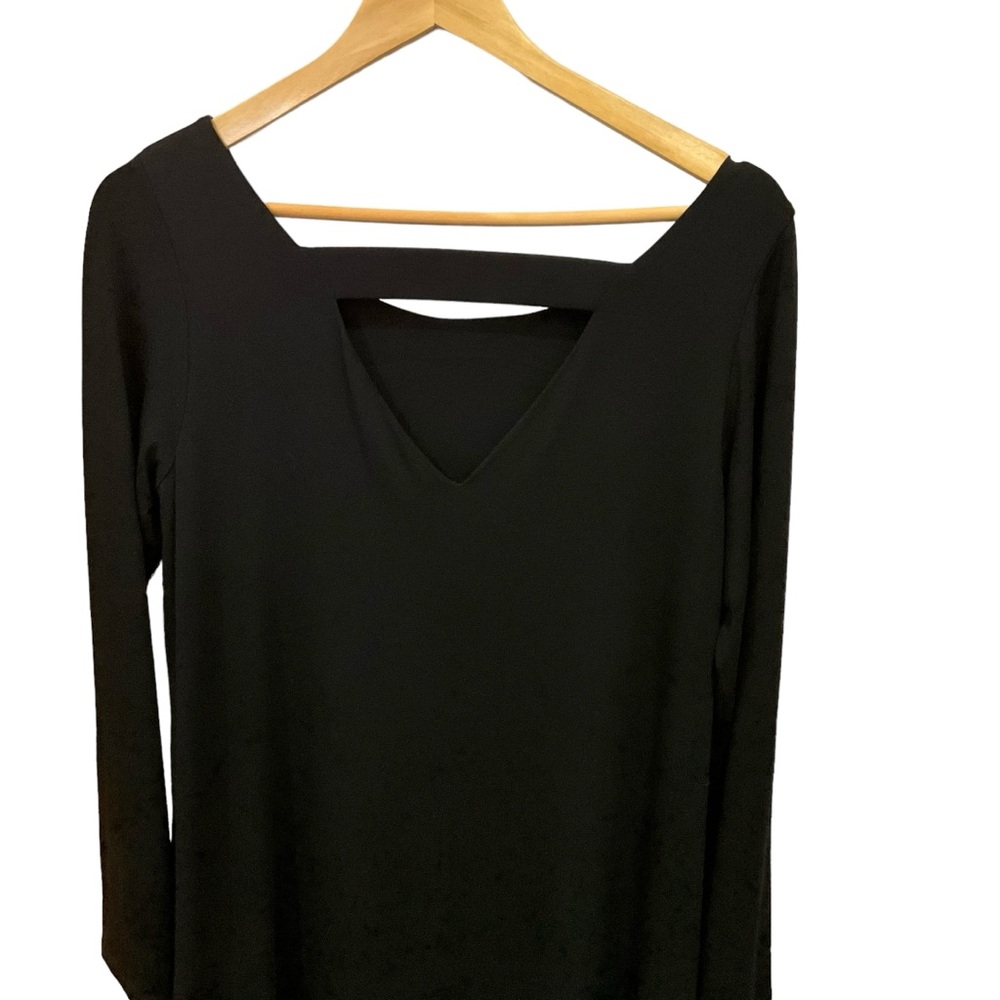Eileen Fisher Shift Dress Black Ballet Neck Cut-Out Back Classic LBD  Si… - Picture 10 of 16